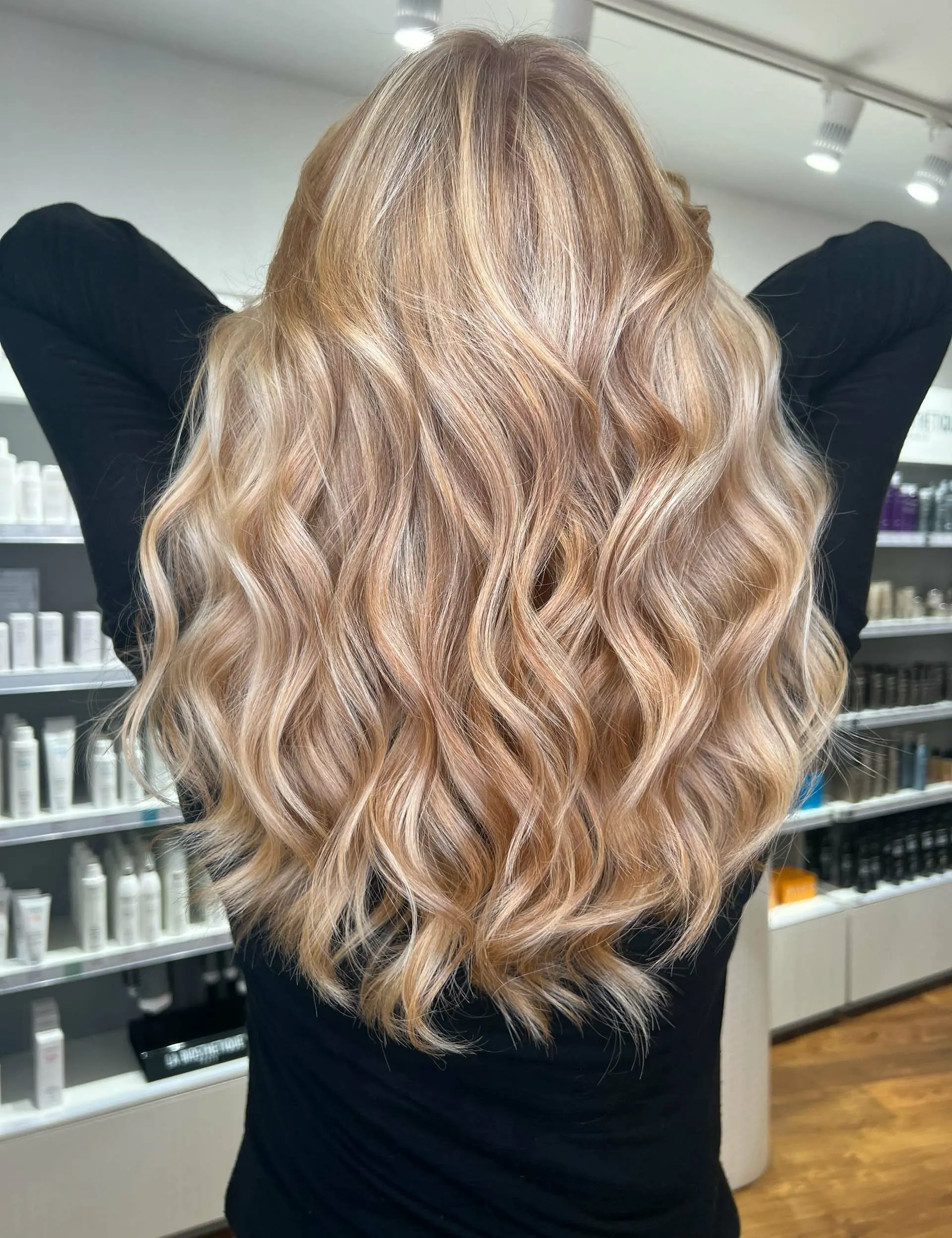 Friseur Aus der Wieschen Extensions 3 e1744187667957